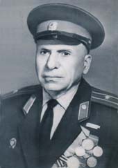 ВОИН И ТРУЖЕНИК