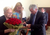 Рауль Хаджимба поздравил Маргариту Ладария с 90-летием
