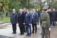 ЦЕРЕМОНИЯ ВОЗЛОЖЕНИЯ ЦВЕТОВ ПРОШЛА В ПАРКЕ СЛАВЫ  В ПАМЯТЬ О МАРТОВСКОЙ НАСТУПАТЕЛЬНОЙ ОПЕРАЦИИ