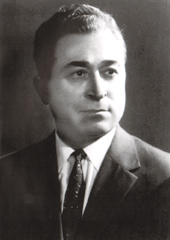 «ПО ЛЕЗВИЮ КИНЖАЛА…»