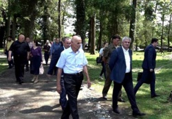 ПРЕЗИДЕНТ РА РАУЛЬ ХАДЖИМБА  ПОСЕТИЛ ГАЛСКИЙ РАЙОН