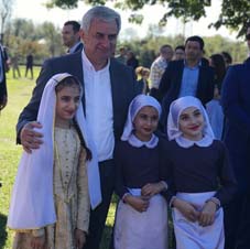 ПРЕЗИДЕНТ РА ПОСЕТИЛ ПРАЗДНИК УРОЖАЯ «ЛЫХНАШТА»