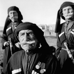  О ТЕРМИНАХ «АБАЗА», «АБХАЗ» И «АПСУА»