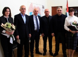 ПРЕСТИЖНЫЕ НАГРАДЫ