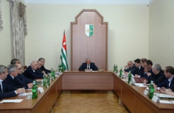 О ВЫПОЛНЕНИИ ПЛАНОВЫХ ПОКАЗАТЕЛЕЙ