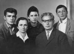 «МОЯ СЧАСТЛИВАЯ МАМА»