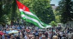 ПРОТИВОБОРСТВО, ЛИШЕННОЕ СПРАВЕДЛИВОСТИ, НАДО ЗАКАНЧИВАТЬ