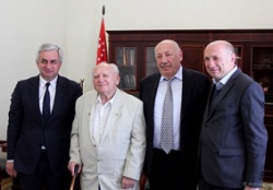 РАУЛЬ ХАДЖИМБА И БОРИС ЛАПИН ГОВОРИЛИ О НАУКЕ