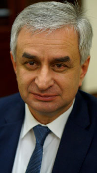 НАС ПОЗДРАВЛЯЕТ ПРЕЗИДЕНТ